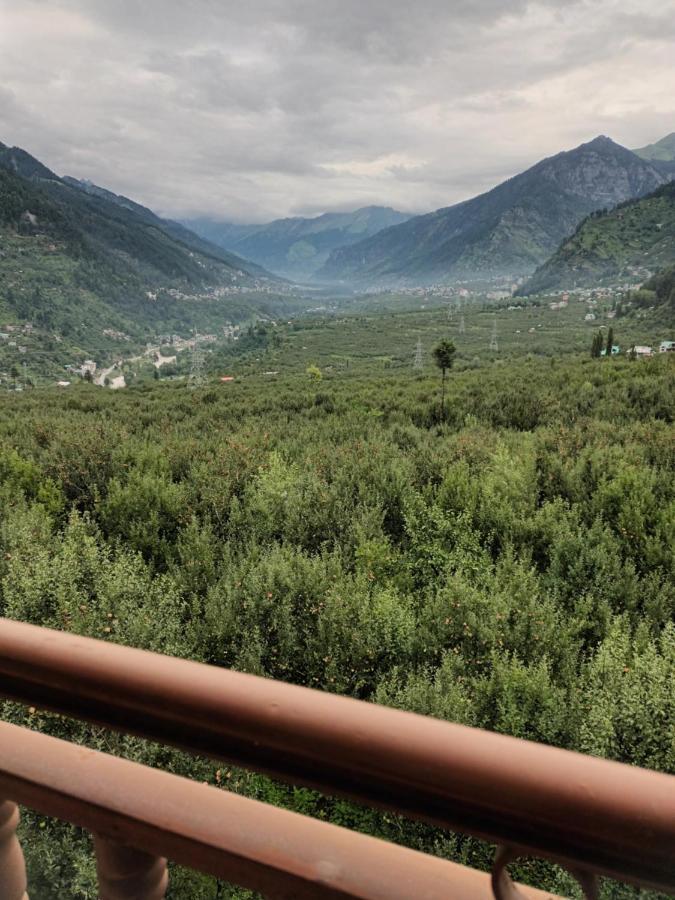 Sarthak Resorts-Reside In Nature With Best View, 9 Kms From Mall Road Manali Exterior foto