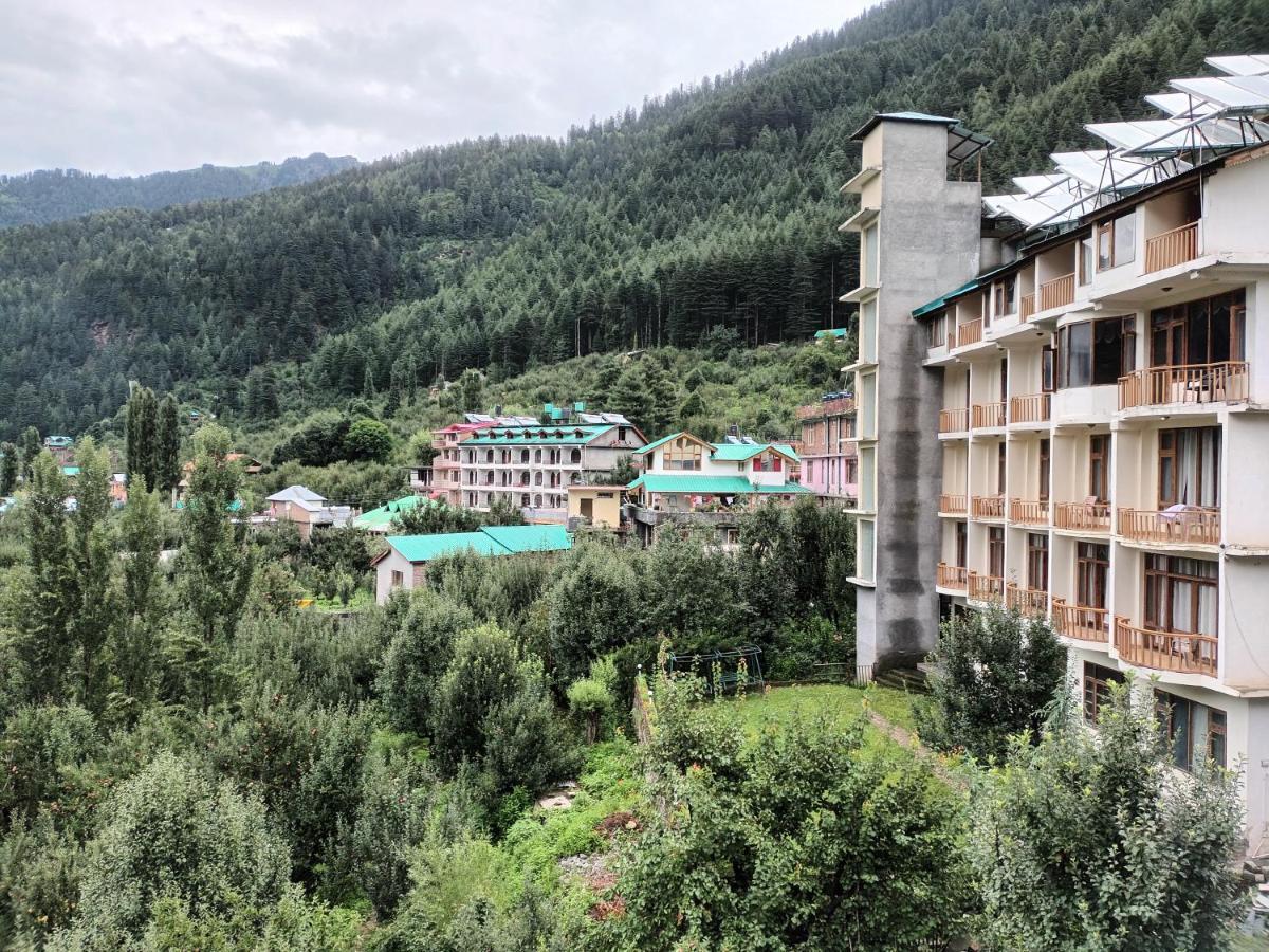 Sarthak Resorts-Reside In Nature With Best View, 9 Kms From Mall Road Manali Exterior foto
