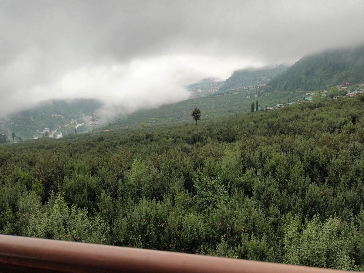 Sarthak Resorts-Reside In Nature With Best View, 9 Kms From Mall Road Manali Exterior foto