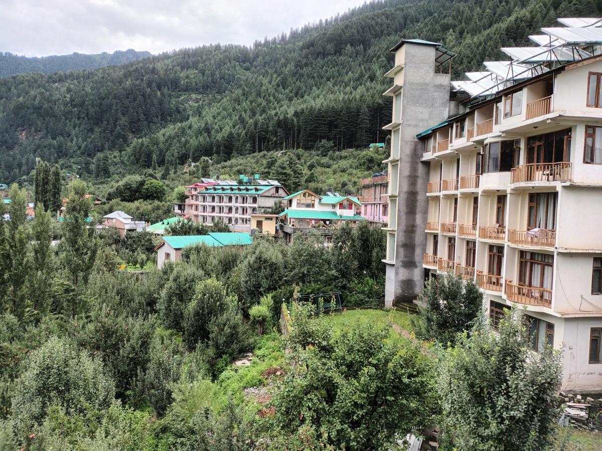 Sarthak Resorts-Reside In Nature With Best View, 9 Kms From Mall Road Manali Exterior foto