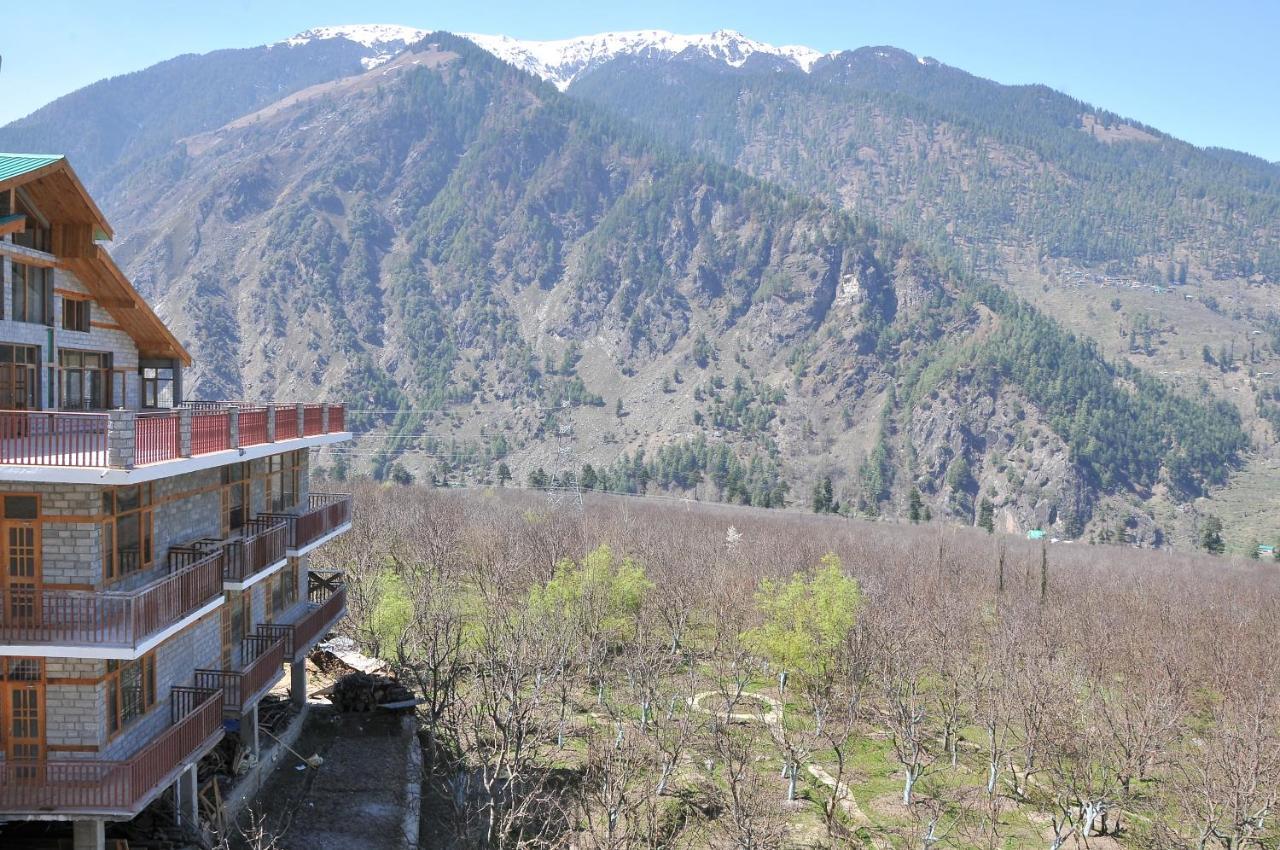 Sarthak Resorts-Reside In Nature With Best View, 9 Kms From Mall Road Manali Exterior foto