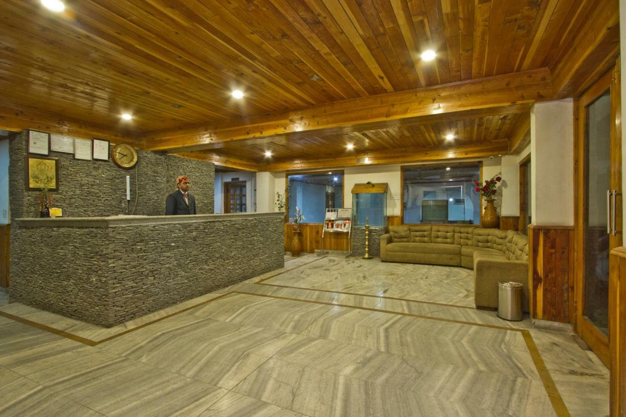 Sarthak Resorts-Reside In Nature With Best View, 9 Kms From Mall Road Manali Exterior foto