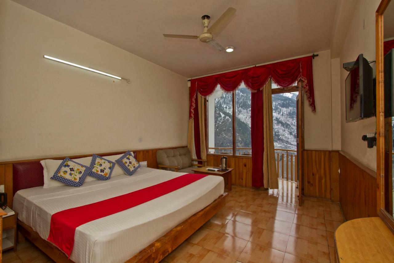 Sarthak Resorts-Reside In Nature With Best View, 9 Kms From Mall Road Manali Exterior foto